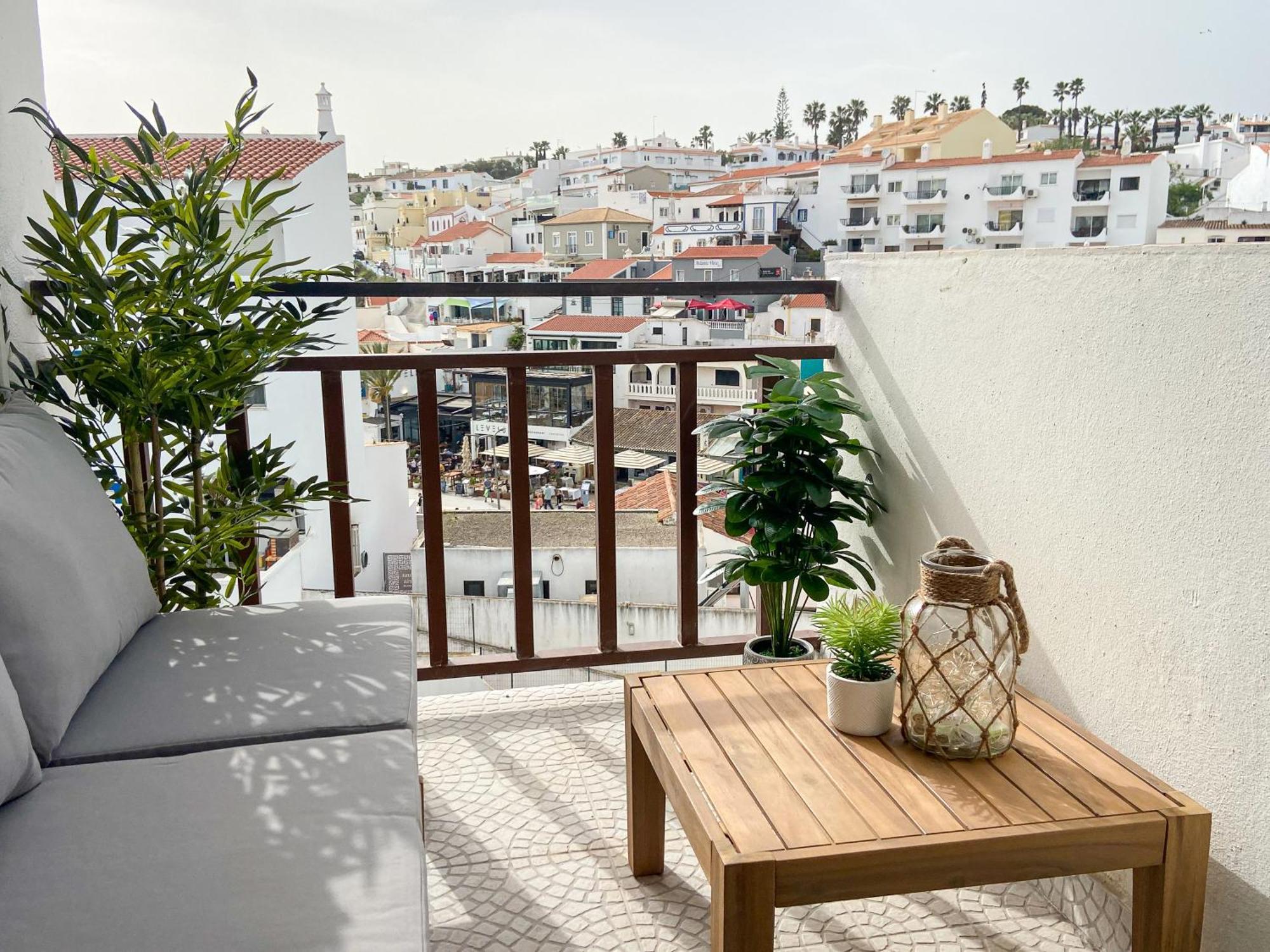 Carvoeiro House *